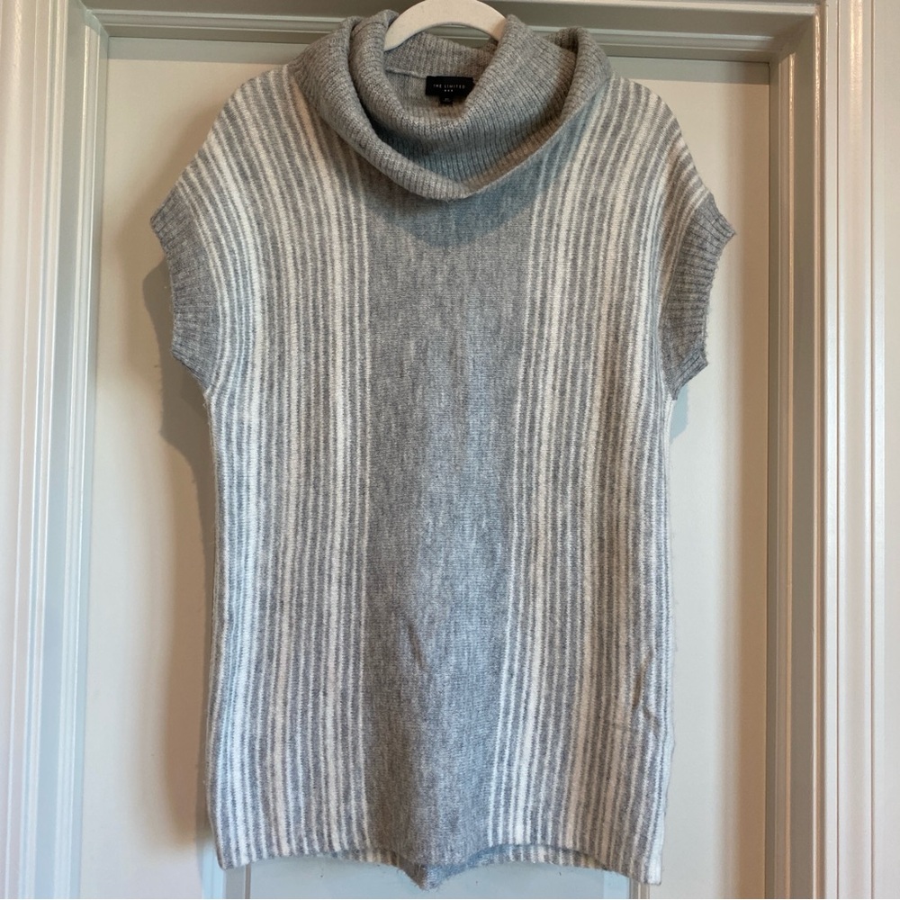 The Limited, Sweater Vest, turtleneck